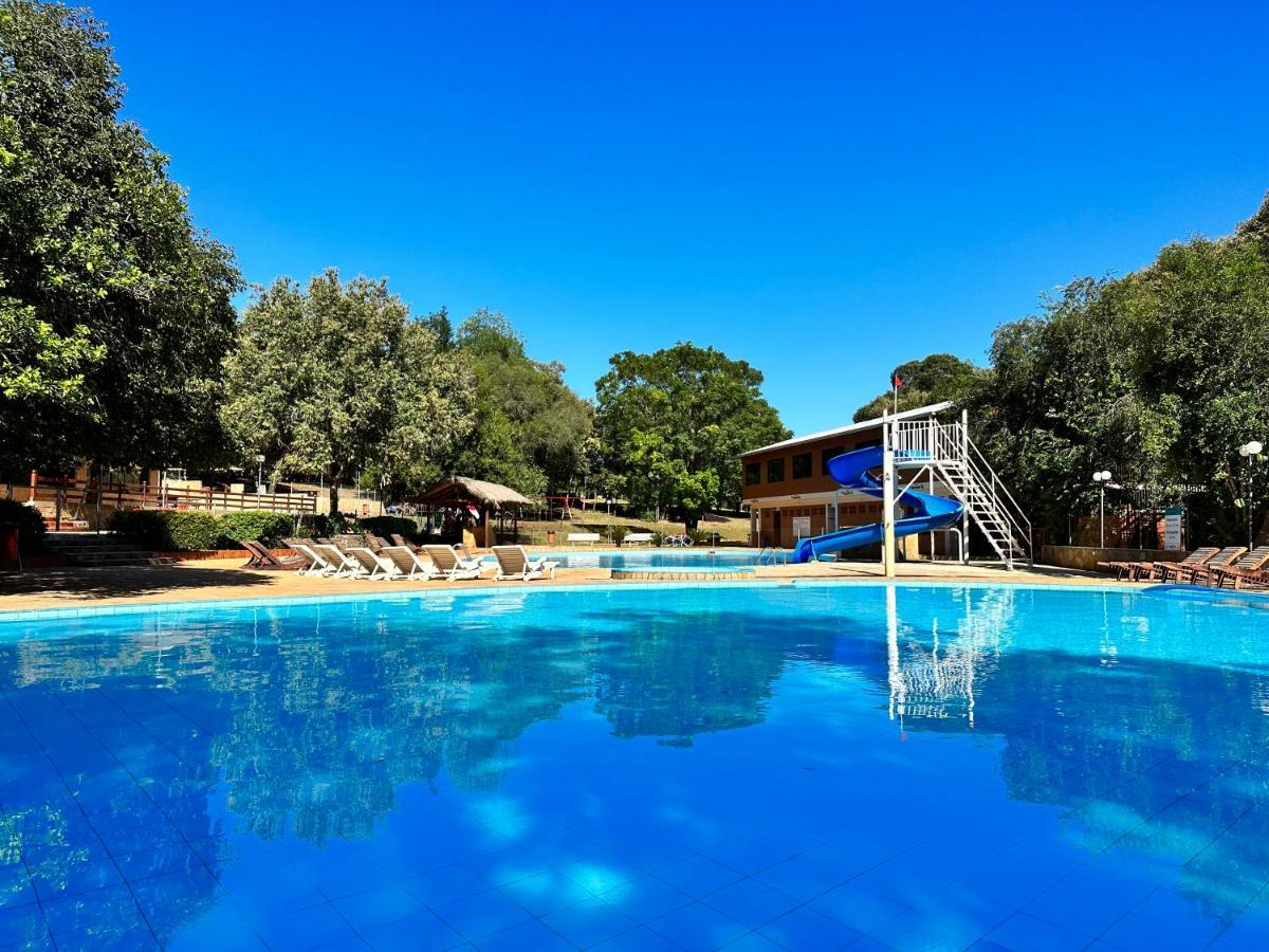 Parque Hotel Manantial Hohenau 외부 사진